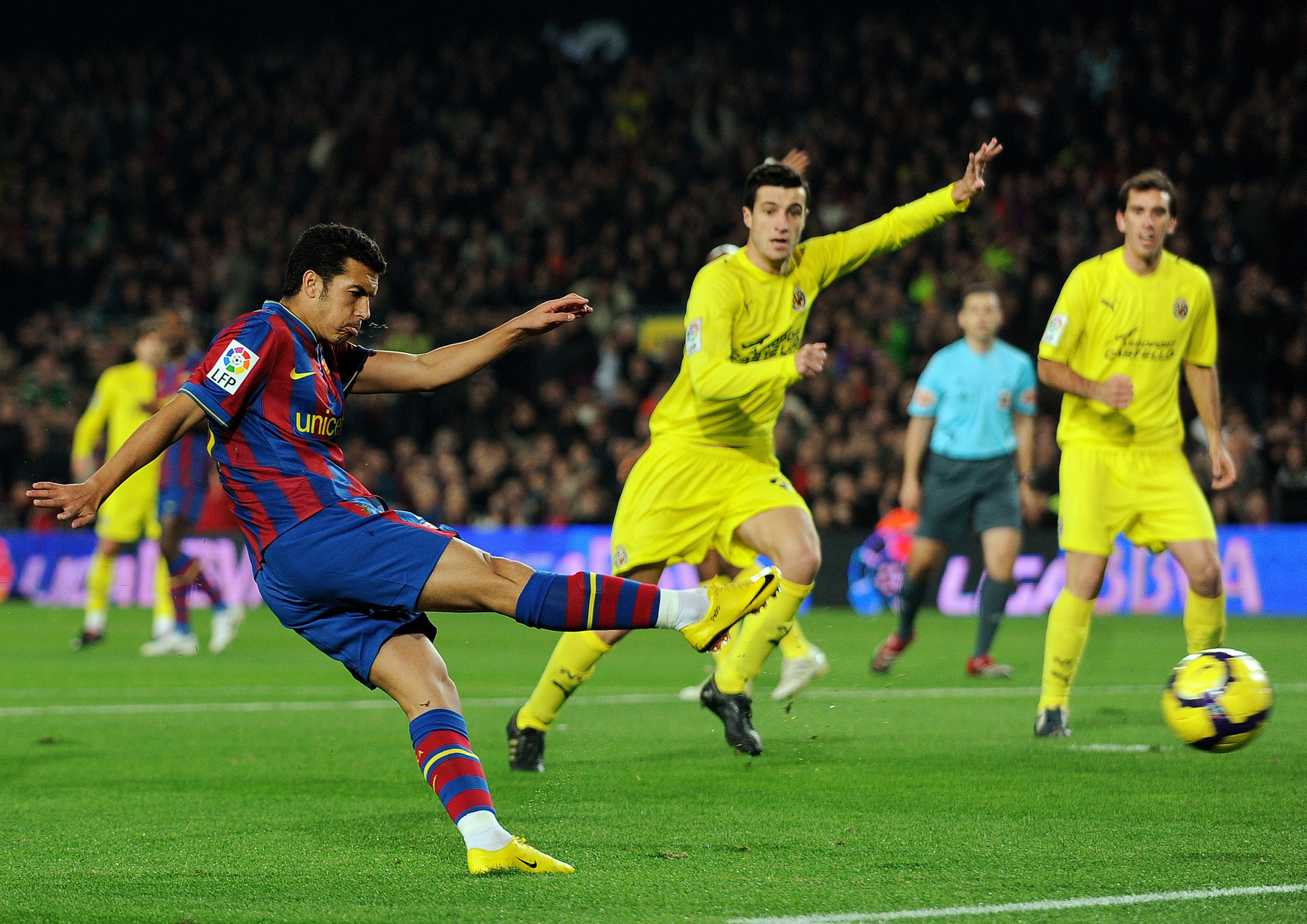 现出双方势 现出双方势