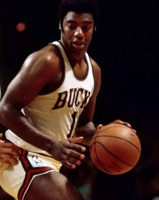 球迷们期待 球迷们期待