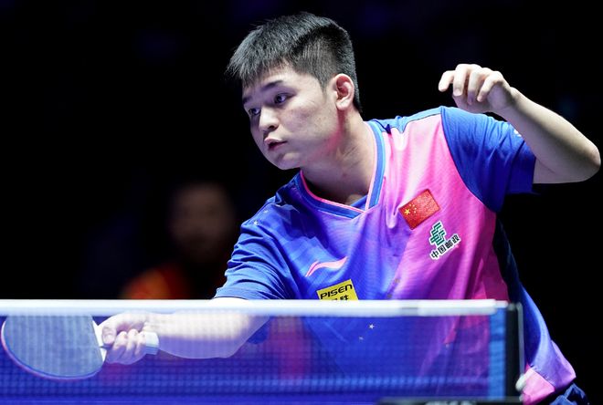 与长期趋势 与长期趋势